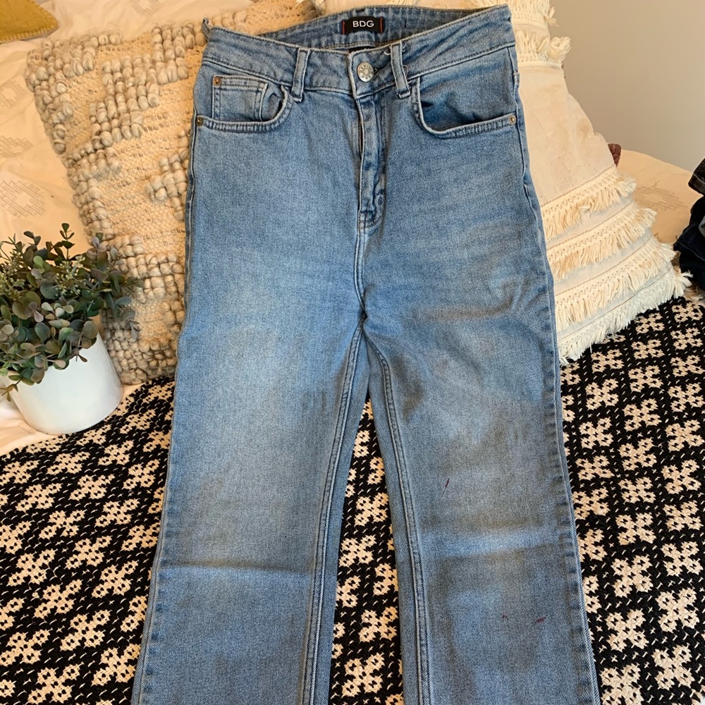 BDG Highwaisted Girlfriend Jean, Light Wash